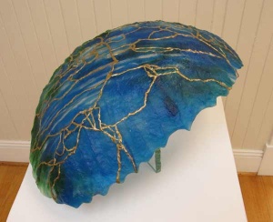 33 Fred Mead, Crescent Earth Biosphere, kintsugi glass, 14k gold