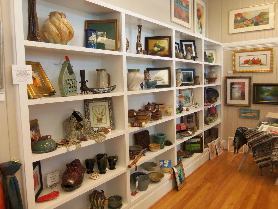 art and pottery displayed in southern arts society gift shop
